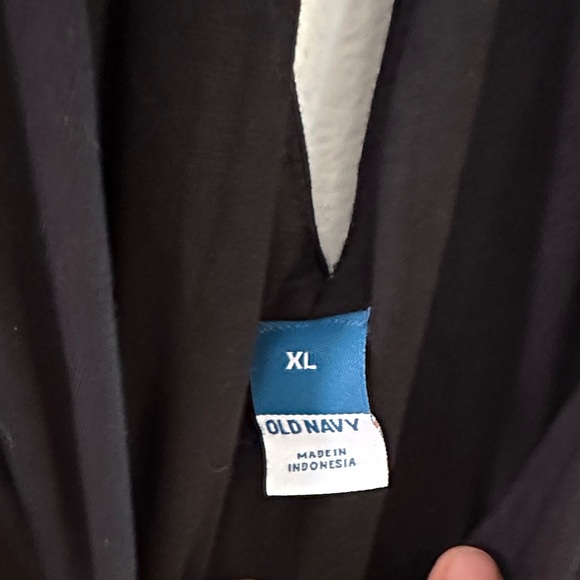 Old Navy Black Long Sleeve V-Neck Jumpsuit with Waist Smocking - Picture 2 of 8